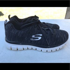 SKECHERS Shoes